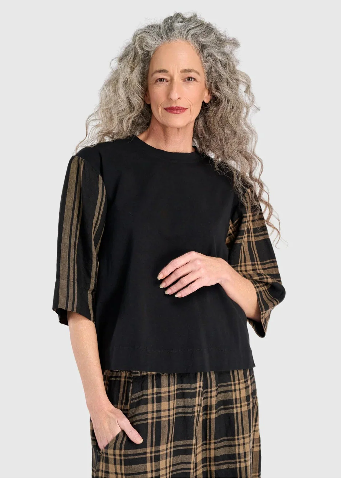 Women's Tops